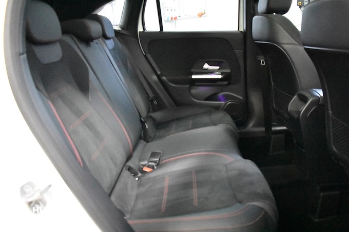 MERCEDES-BENZ GLA 200 d Automatic AMG Line Advanced Plus